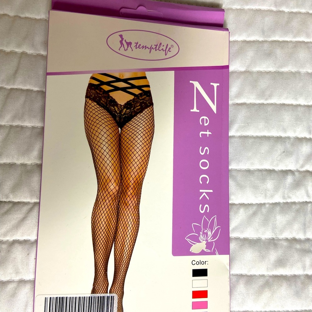 Fishnet stockings with front hips cross cross detail one size